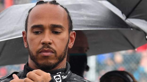 120326411_lewishamilton.jpg