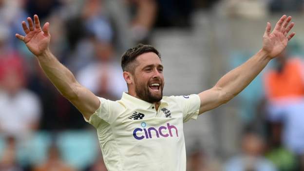120373968_chris_woakes_getty6.jpg