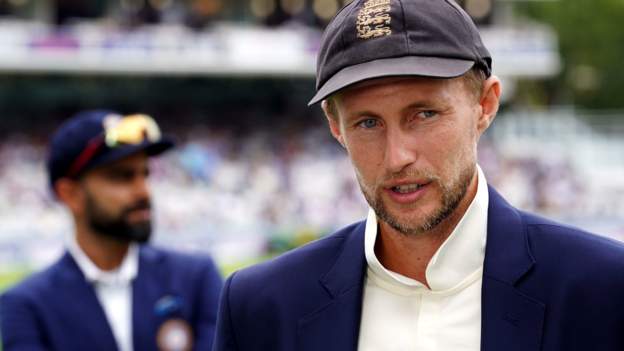 120494707_joe_root_virat_kohli_pa.jpg