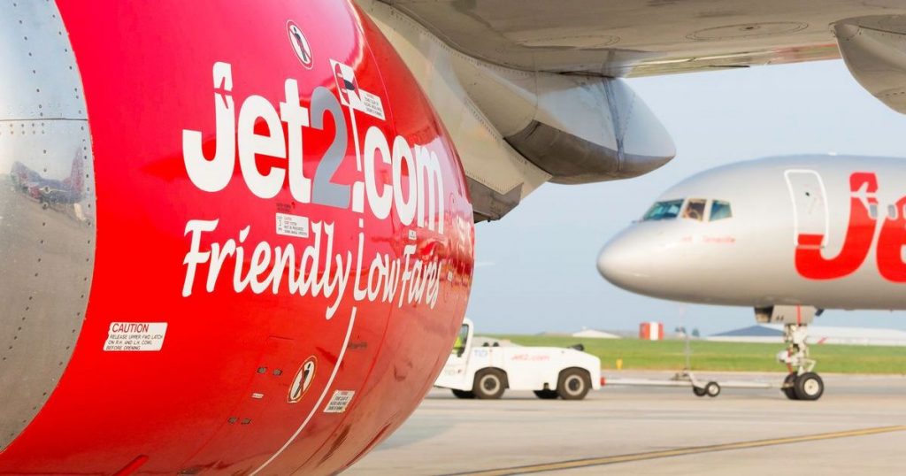 2_jet2.jpg