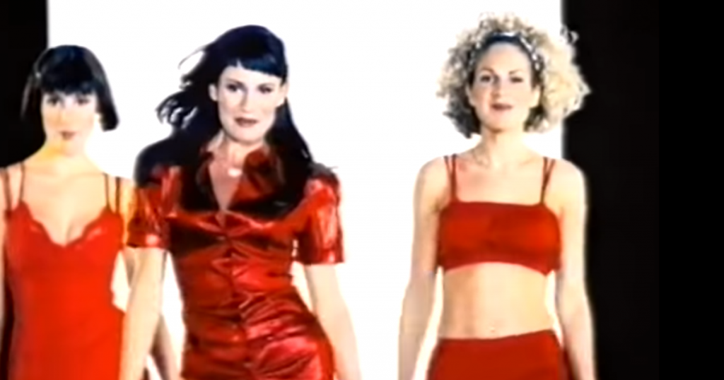 0_Paper-DOlls-Lucy-Pargeter.png