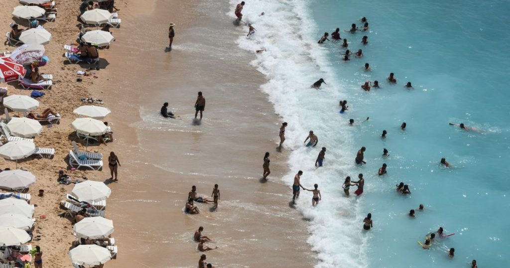 0_Turkish-Resort-Towns-Swell-Following-Eid-al-Adha-Bayram.jpg