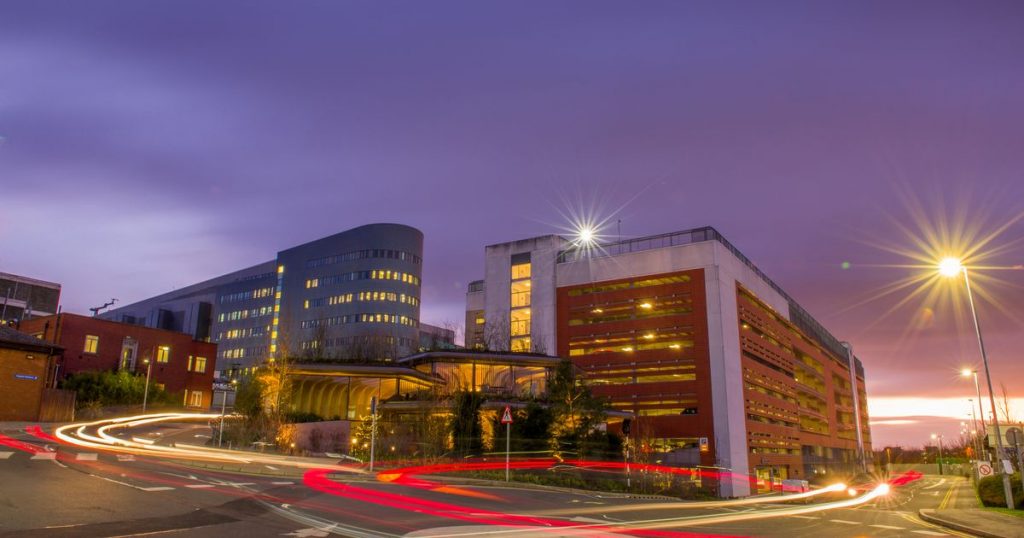 0_View_of_St_Jamess_Hospital_at_night.jpg