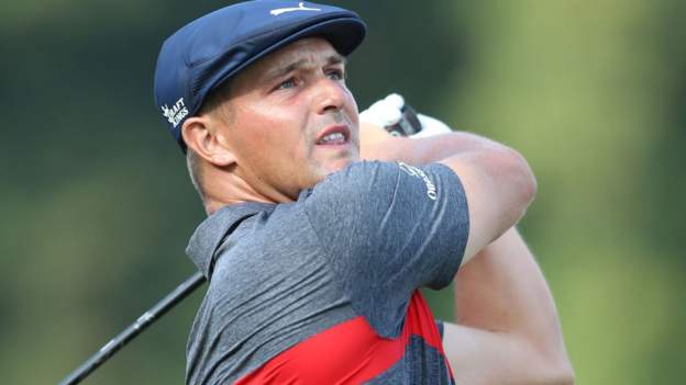 120790935_dechambeau.jpg
