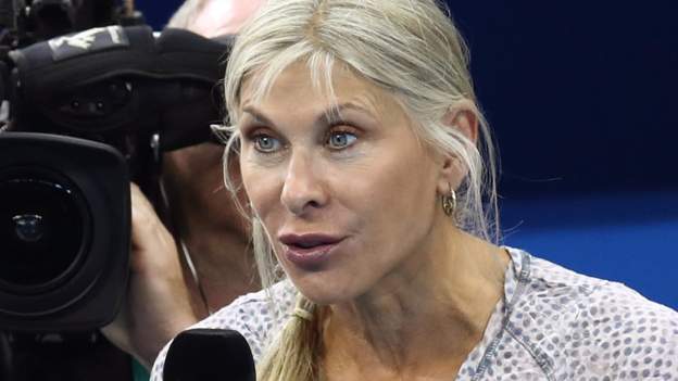 121082506_sharrondaviesgetty1.jpg