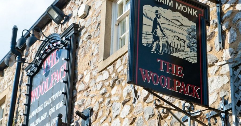 1_The-Woolpack-Emmerdale-sign.jpg