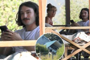ezra-miller-spotted-porch-mom.jpg