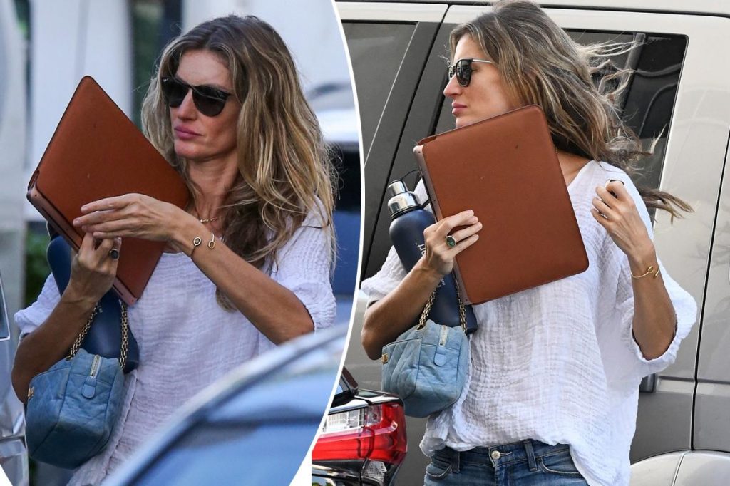 downcast-gisele-bunchen-at-legal-offices-homepage.jpg