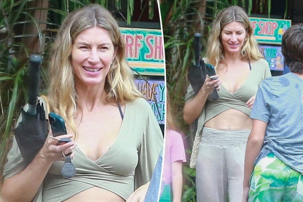 gisele-all-smiles-costa-rica.jpg