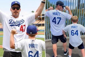 Chris-Pratt-bonds-with-his-and-Anna-Faris-10-year-old-son-Jack-in-rare-photos.jpg